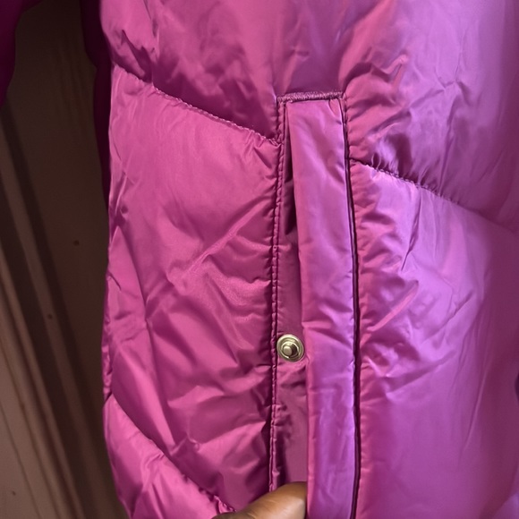 NWT a new day Water Resistant long Puffer Jacket with two pockets and Hoodie - Picture 4 of 11